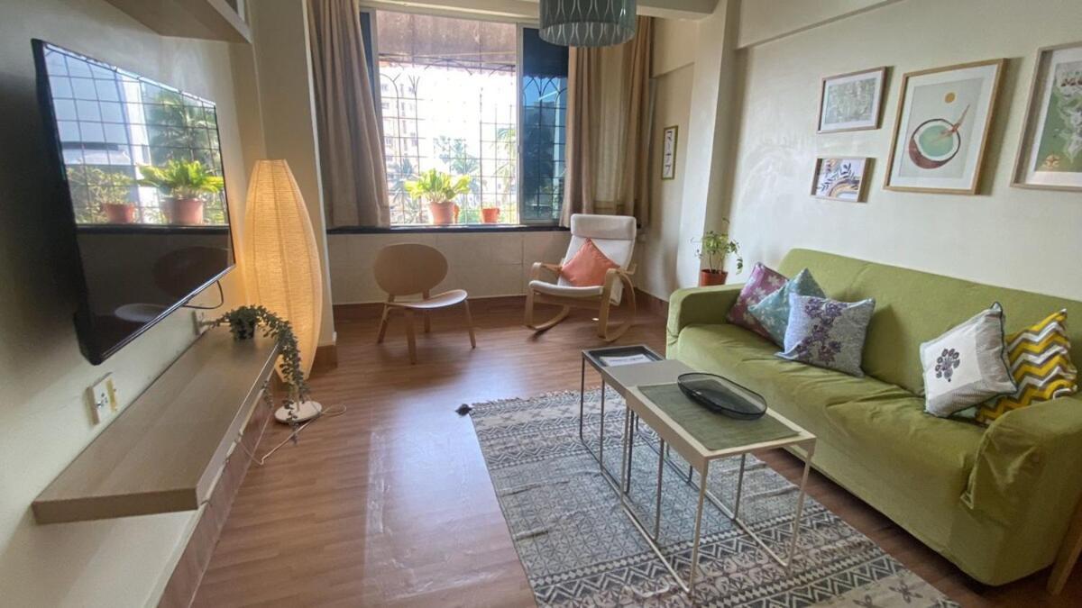 2 Bed 2 Bath Prime Bandra Sea Views 5 Bombaj