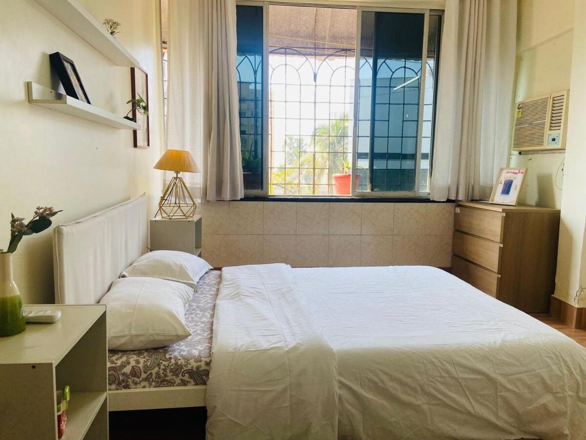 2 Bed 2 Bath Prime Bandra Sea Views 5 Bombaj